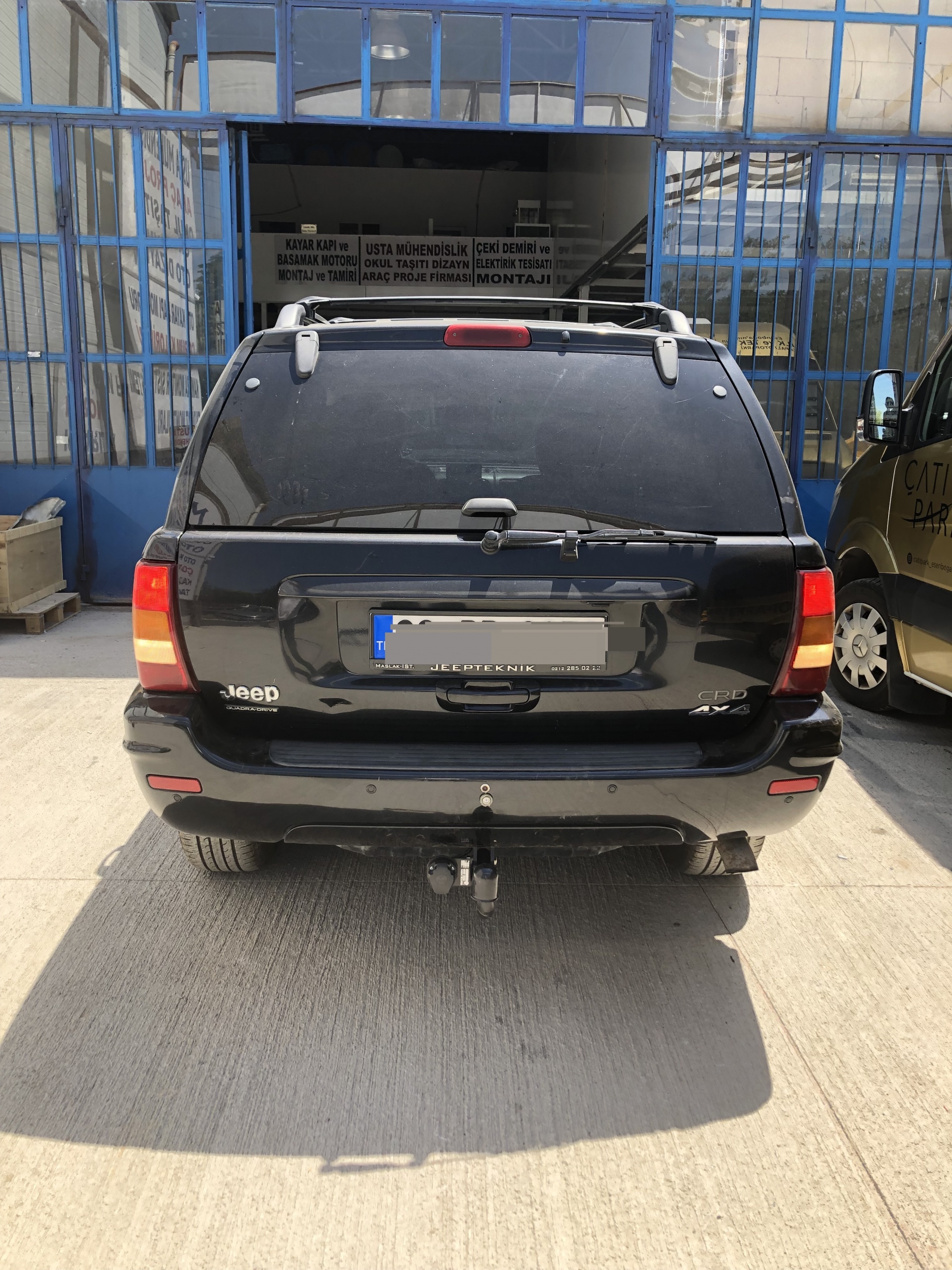 JEEP GRAND CHROKEE GRD LIMITED ARAZİ TAŞITI ARAÇLARA ÇEKİ DEMİRİ TAKMA BAGLAMA MONTAJI VE ARAÇ PROJESİ ANKARA usta mühendislik 05323118894
